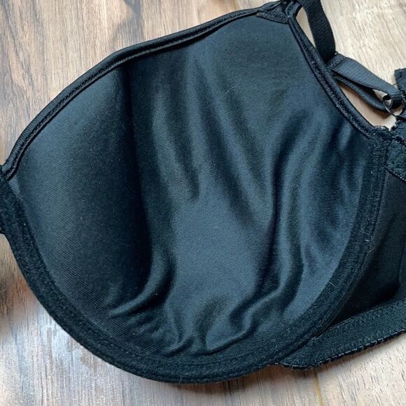 Rampage Intimates. Black padded T-shirt bra Plunge. 38D - Picture 5 of 10